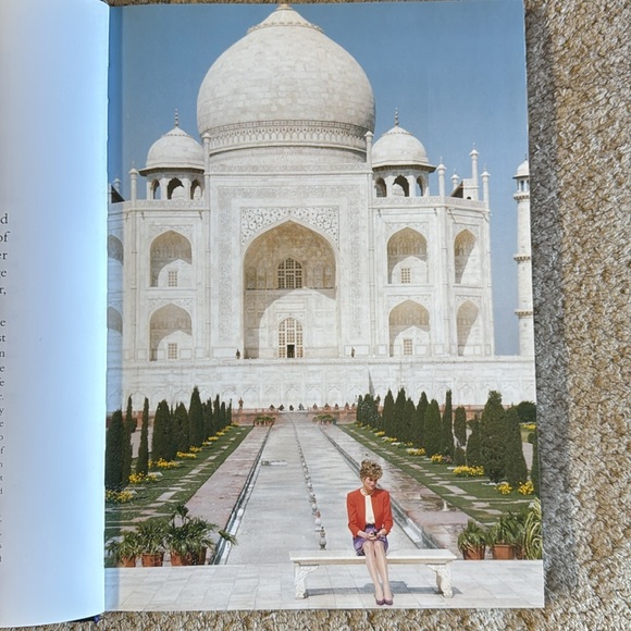 Princess Diana, her life in fashion coffee table book - Picture 3 of 9